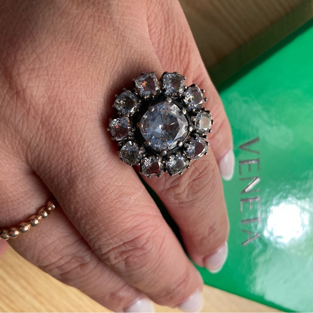 NWT Stunning Bottega Veneta Cocktail Ring